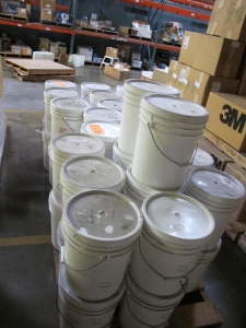 (44 5 GALLON CONTAINERS) DESICCANT, DRYER TYPE, 10 KG CONTAINER, ALUMINA KIND. 1 CHARGE, 2/5 GRADE. LOADING & HANDLING FEE $30-4100